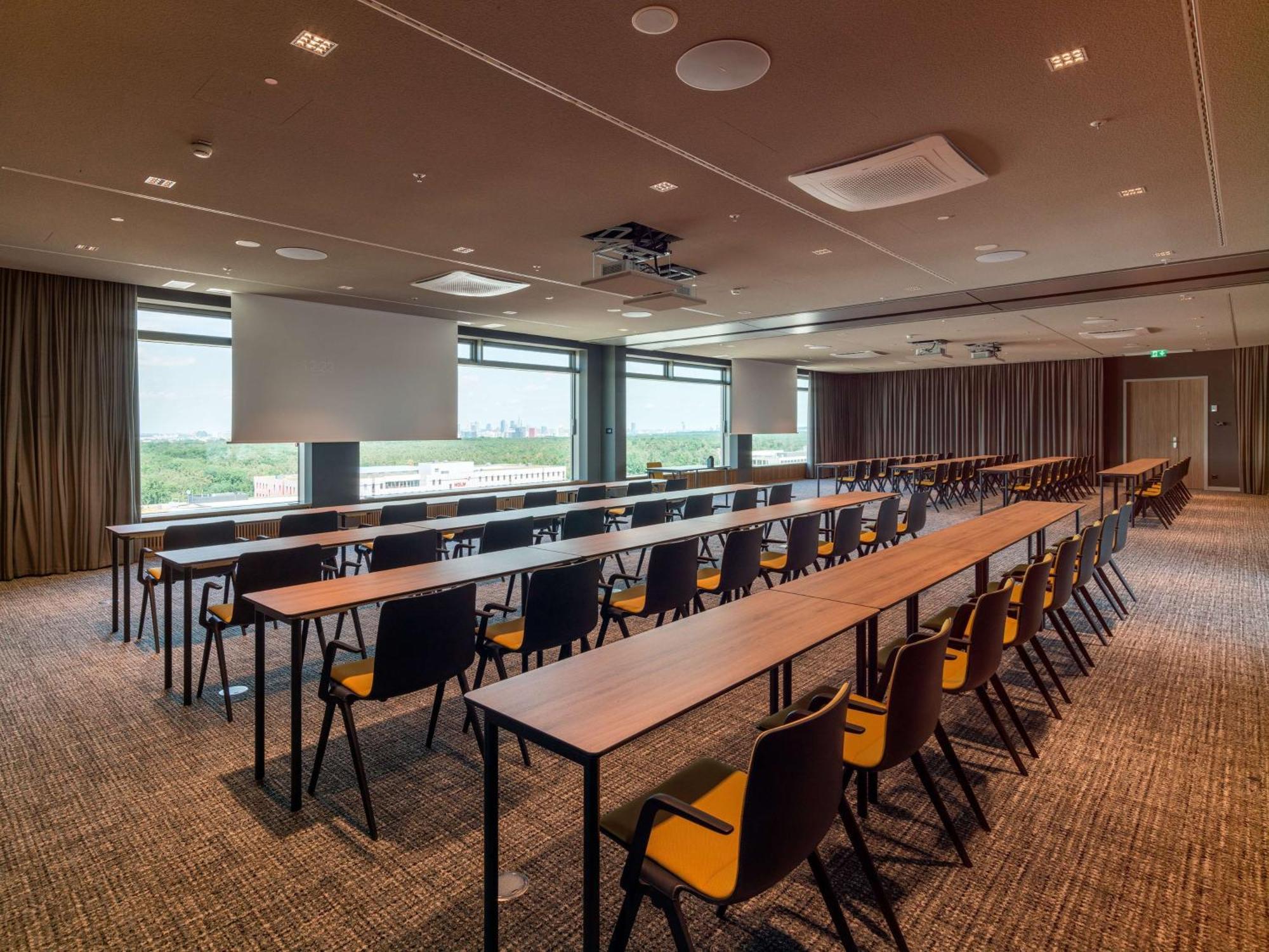 B'Mine Hotel Frankfurt Airport Frankfurt nad Mohanem Exteriér fotografie