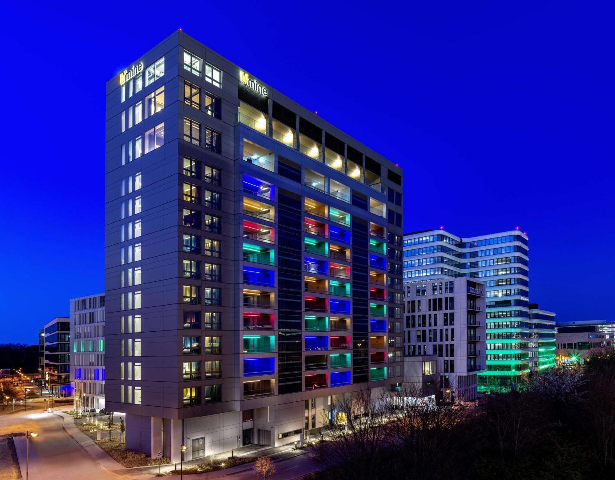 B'Mine Hotel Frankfurt Airport Frankfurt nad Mohanem Exteriér fotografie